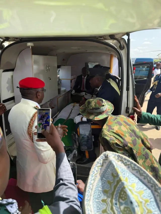 Gawar Buhari a motar ɗaukar marasa lafiya