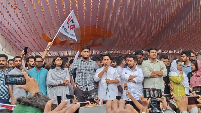 মঞ্চে এনসিপি'র কেন্দ্রীয় নেতারা