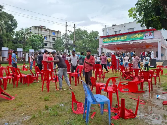 গোপালগঞ্জে এনসিপি'র সমাবেশে হামলা