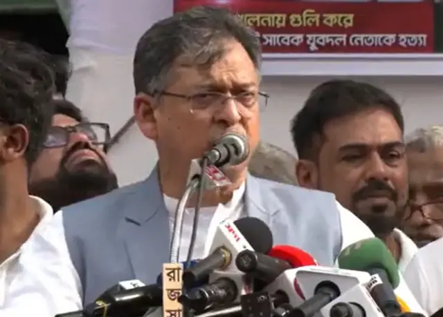 সালাহউদ্দিন আহমদ