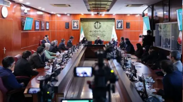 مسعود پزشکیان در دیدار از سازمان حفاظت محیط زیست