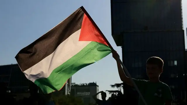 फ़लस्तीन को मान्यता देने की चर्चा तेज़
