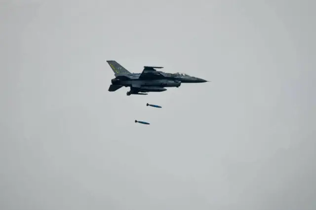 Chiến đấu cơ F-16 của Không quân Hoàng gia Thái Lan trong một cuộc diễn tập gần đây (không phải hình ảnh từ cuộc xung đột hiện tại)