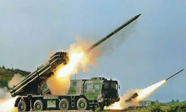 Hệ thống phóng rocket - hay còn gọi pháo phản lực - PHL-03 của Trung Quốc (hình tư liệu, không phải trong cuộc xung đột hiện tại)