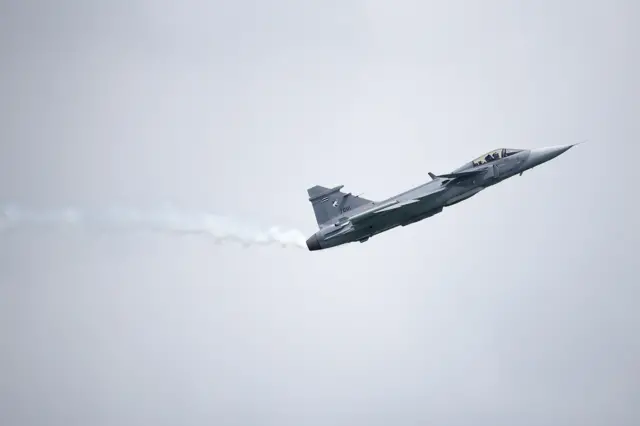 Không quân Hoàng gia Thái Lan ngày 26/7 cho biết chiến đấu cơ JAS 39 Gripen đã xuất kích cùng F-16 để tấn công các mục tiêu của Campuchia (hình tư liệu, không phải từ cuộc xung đột hiện tại).