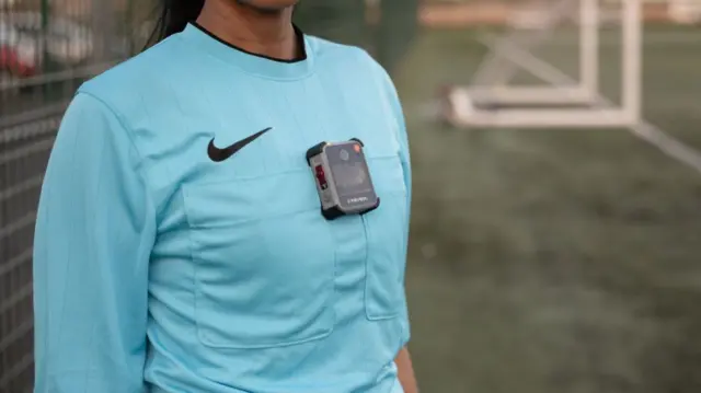 Ref