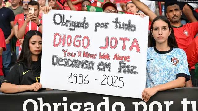 Jota na nwanne ya bụ Andre Silva nwụrụ n’ihe mberede okporoụzọ na mpaghara Zamora, mba Spen dịka ha na-eme njem.