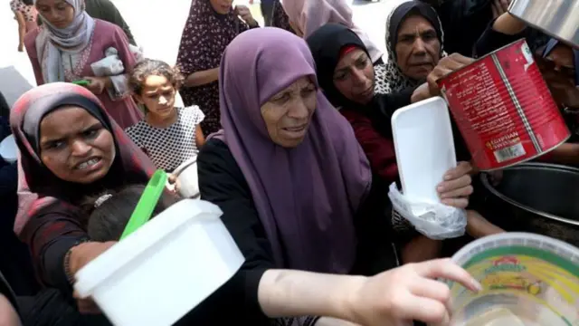 Hojjattoonni faawundeeshinii gargaarsaa namoota nagaarratti dhukaasan jedhame