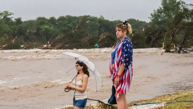 ٹیکساس میں تباہ کن سیلاب