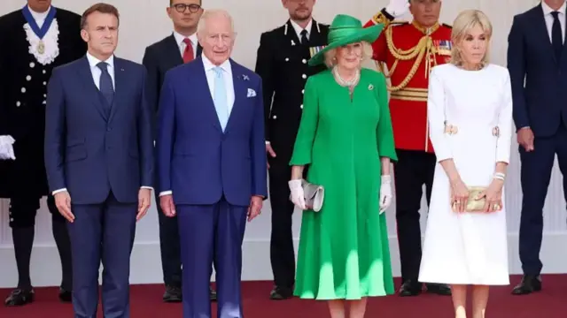 Shugaban Faransa da Sarki Charles lll da Sarauniya Camilla da matar mai ɗakin Macron