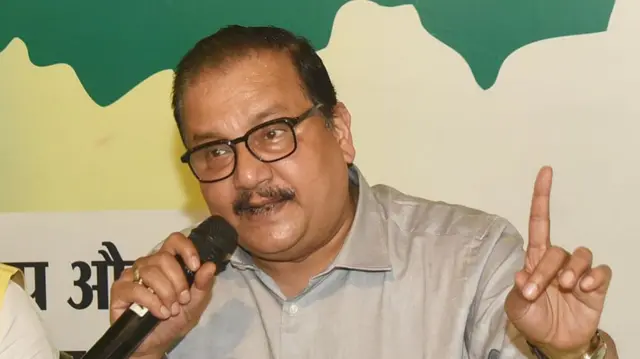 आरजेडी नेता मनोज झा