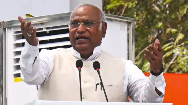 मल्लिकार्जुन खड़गे