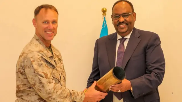 Madaxweynaha Puntland iyo Ed Norris