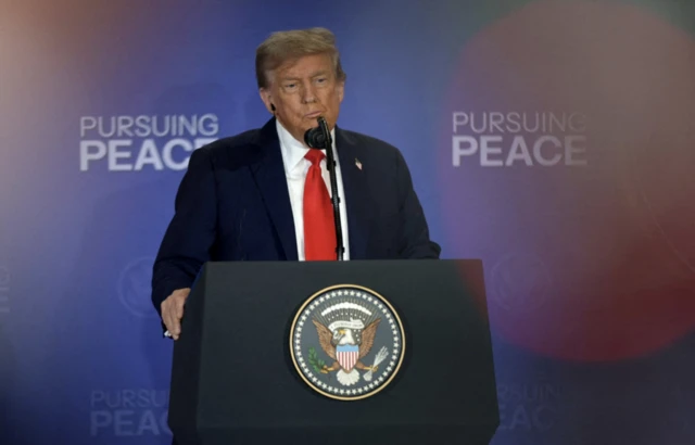 Трамп выступает