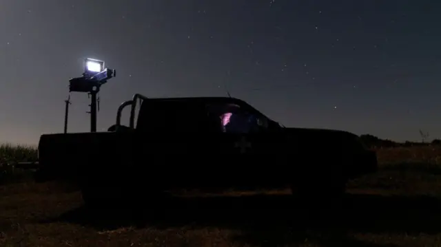 یک سیستم ضد پهپاد متحرک؛ اوکراین می‌گوید طی شب گذشته ۶۰ پهپاد روسیه را سرنگون کرده است