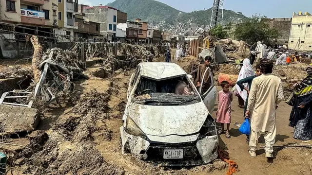 ख़ैबर पख़्तूनख़्वाह प्रांत में बारिश और बाढ़ के कारण काफ़ी नुक़सान हुआ है