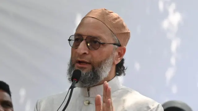 असदुद्दीन ओवैसी