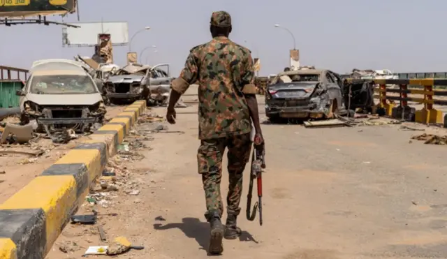 Isiobodo Sudan dịka ọzu nke onwe ya mgbe ndiagha weghara ya na Maachị