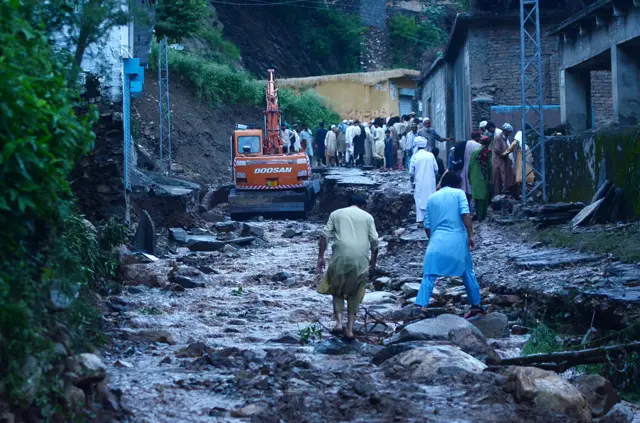 پی ڈی ایم اے کے مطابق، خیبر پختونخوا میں سیلاب سے زیادہ ضلع بونیر متاثر ہوا ہے جہاں اب تک مجموعی طور پر 228 افراد ہلاک ہو چکے ہیں۔