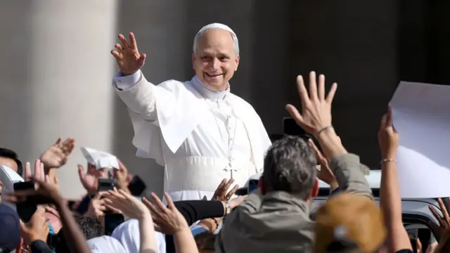 Poopu Leo XIV bụ Poopu nọchiri Poopu Francis lara mmụọ n'ọnwa Eprel, 2025