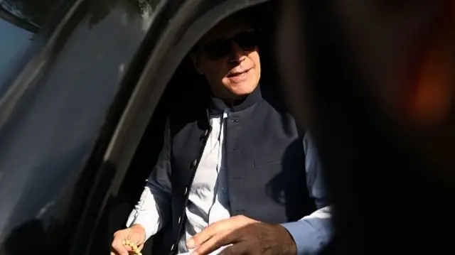 سابق وزیرِ اعظم عمران خان