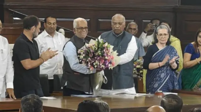 बी सुदर्शन रेड्डी