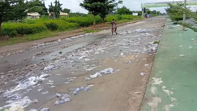 Foto ebe ihe mbere ahụ mere