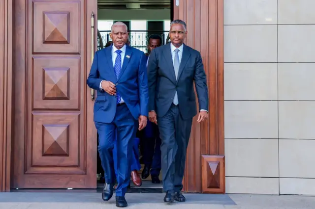 Agaasimayaasha sirdoonka Suudaan iyo Soomaaliya