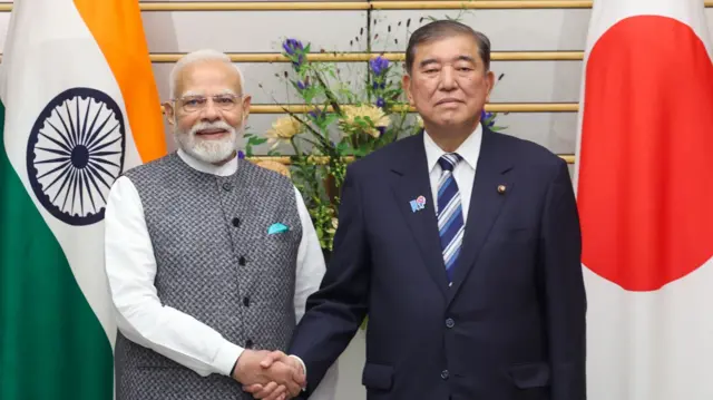 नरेंद्र मोदी