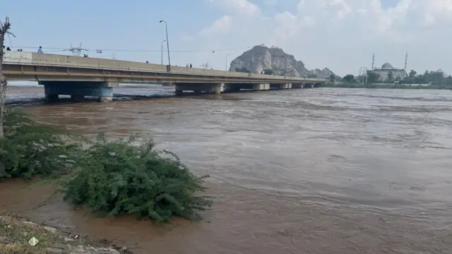 چنیوٹ دریائے چناب