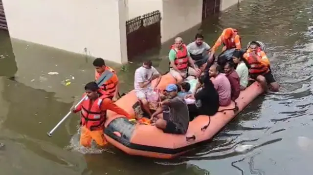 उत्तर प्रदेश में बाढ़