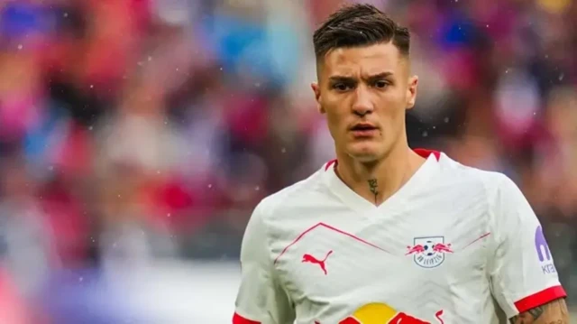 Ɗanwasan gaba na RB Leipzig, Benjamin Sesko