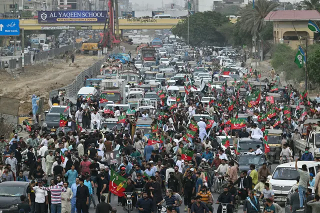 پی ٹی آئی احتجاج کراچی