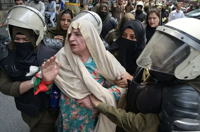 گرفتاریاں
