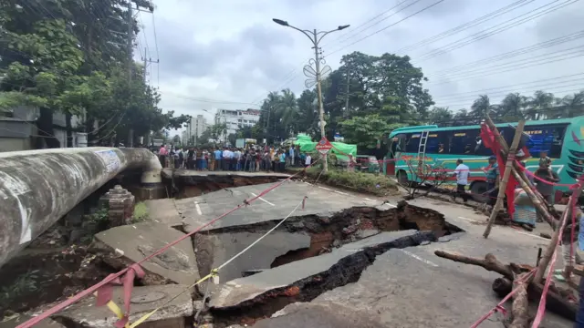 ভাঙা কালভার্ট