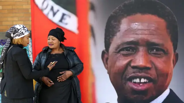 Edgar Lungu chịrị mba Zambia afọ isii malite na 2015 ruo 2021.