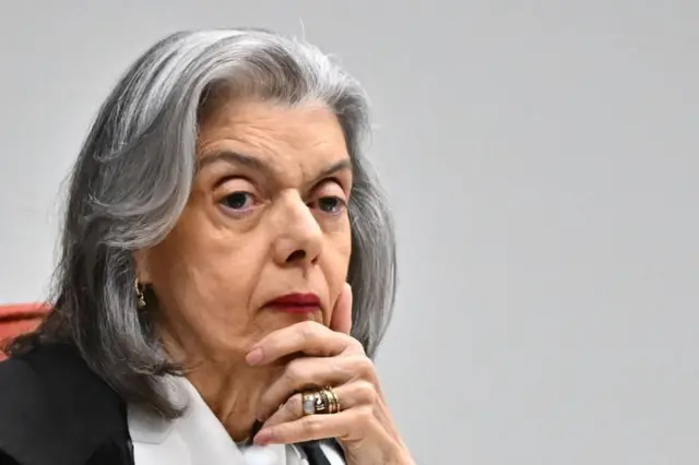Cármen Lúcia