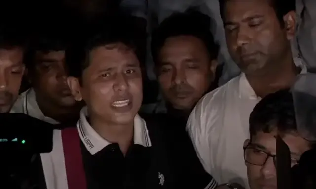 জাহাঙ্গীরনগর বিশ্ববিদ্যালয়ে ছাত্রদলের প্রতিবাদ মিছিল