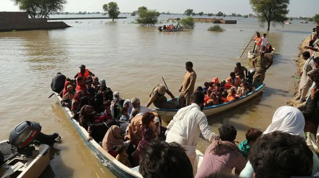 A kpọpụla mmadụ karịrị nde abụọ n’ebe e nwere nnukwu idemmiri na Pakistan