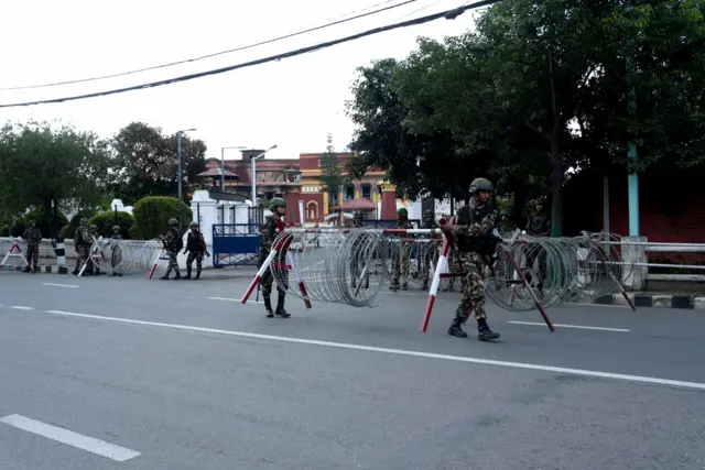 राष्ट्रपति कार्यालय अगाडीको दृश्य