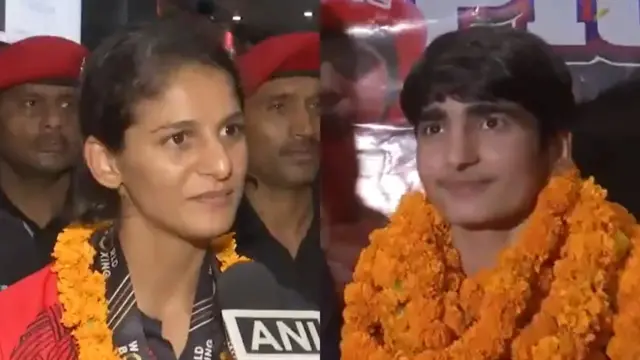 जैस्मिन लंबोरिया और मीनाक्षी हुड्डा