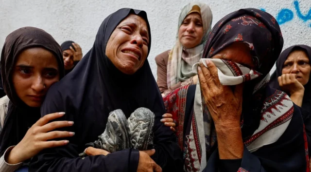 Ndí Gaza na-ebe akwa.