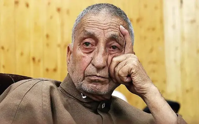 Mirwaiz Umar Farooq/x