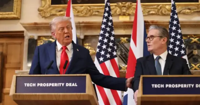 Трамп и Стармер на пресс-конференции