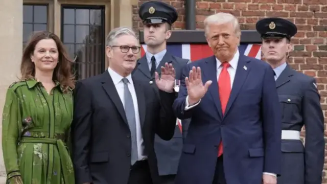 Onyeisiala Trump ezutela Praịm Mịnịsta UK Keir Starmer n'obodo ya