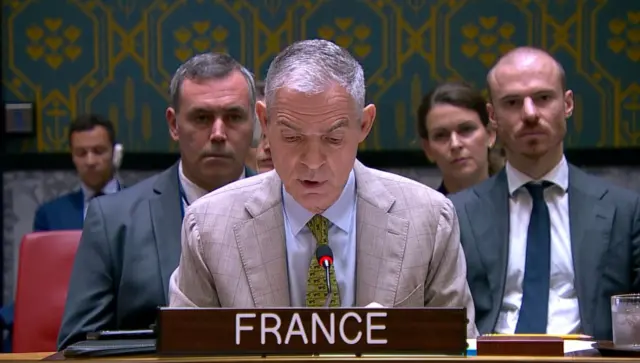 سفیر فرانسه