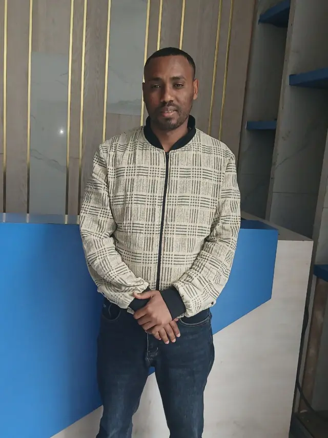 Dr Ababaawu Balaayinah