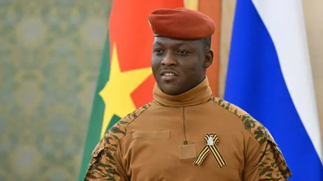 Mba Burkina Faso amachiela mmekọ nwoke na nwoke nakwa nwaanyị na nwaanyị