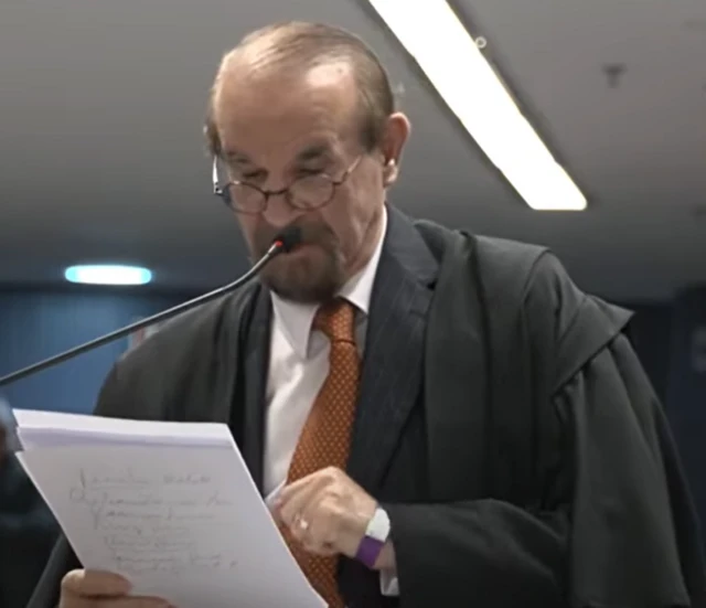 Cézar Bitencourt