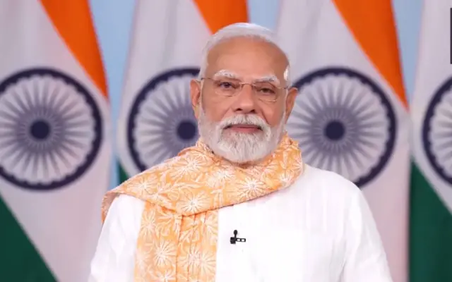 नरेंद्र मोदी